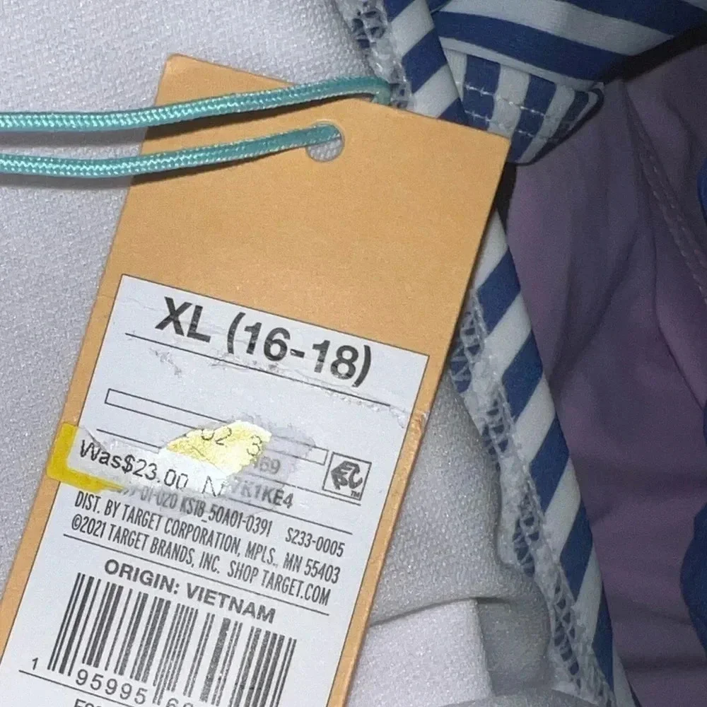 Kona Sol, XL, NWT,  stripe front tie knot,  ruffle caplet‎ shoulder accent